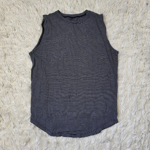 Lululemon Tank Top Womens Striped Black White Gym Yoga Training Workout - Picture 1 of 9